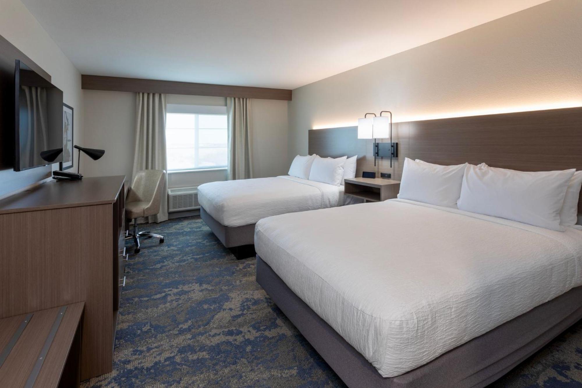 Grandstay Hotel & Suites Johnston-Des Moines, Ia エクステリア 写真